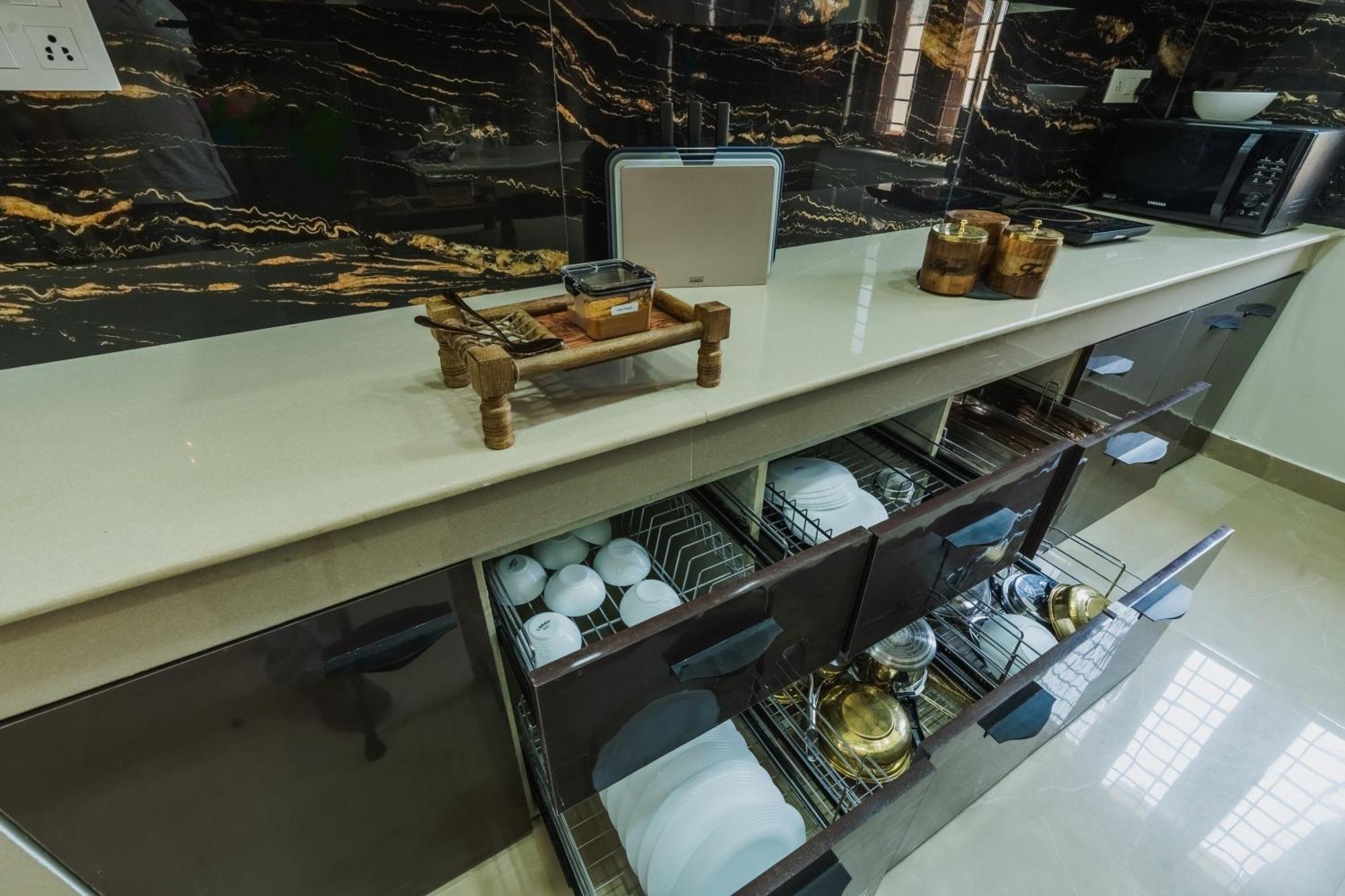 Dhruva - Luxury Villa In Cbd Dehradun Eksteriør bilde